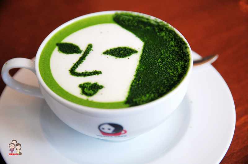 京都甜點｜招牌藝妓娃娃拉花．嵐山 Yojiya Caf&eacute; 優佳雅咖啡 @嘿!部落!