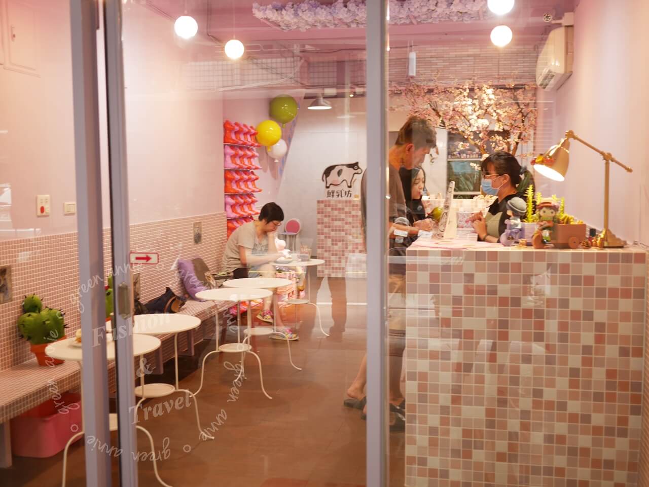 三重美食：餓店蒸氣吐司三重必吃早午餐，大推混蛋滋味吐司和打拋豬厚切蛋餅-捷運台北橋站 @嘿!部落!