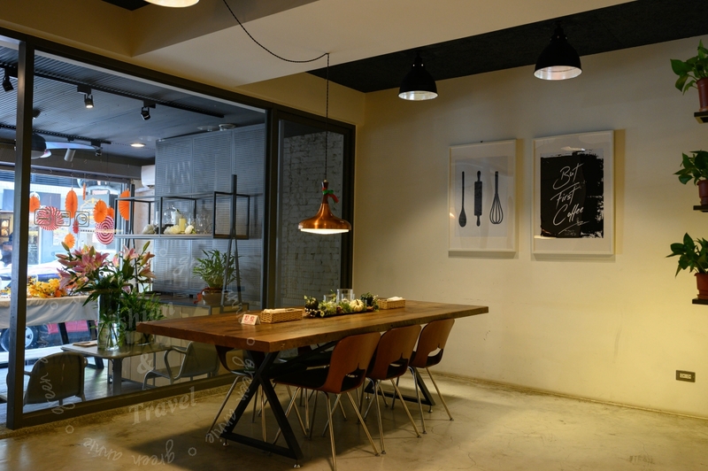 即時熱門文章：民生社區咖啡廳：富錦街Joe’s Cafe，必吃紅酒燉牛肉和手作甜點，會讓人想一再回訪的好店