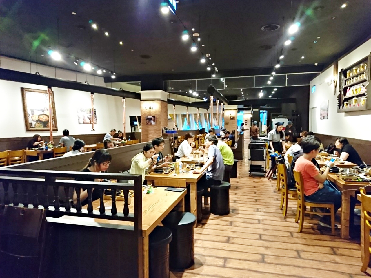 南港美食：明月館韓國烤肉韓定食，打卡可穿韓拍照，中國信託總部C棟2樓(附菜單) @嘿!部落!