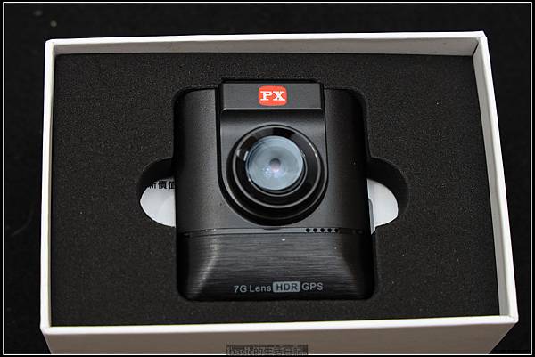 大通HR7 PRO 星光夜視旗艦王行車記錄器開箱使用分享(STARVIS感光,F1.4大光圈) @嘿!部落!