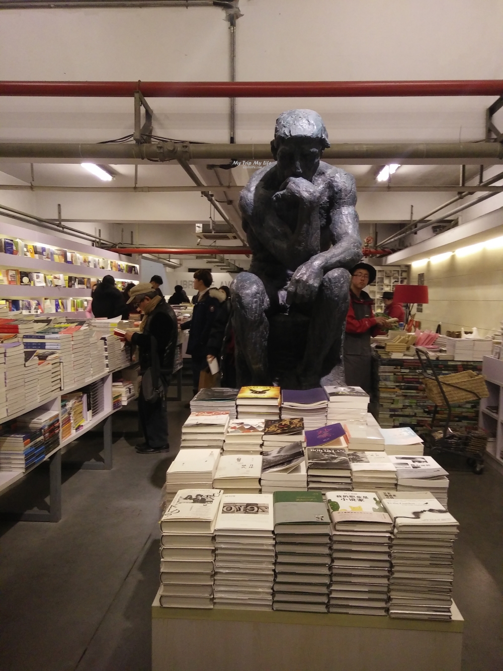 【南京旅行】文青必去！防空洞改建中國最美書店 -『先鋒書店』五台山店 @嘿!部落!