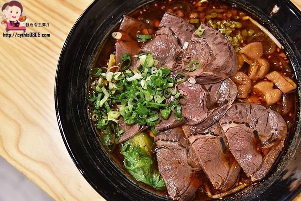 桃園中壢美食-哭鼻子酸辣粉-多口味客製化的酸辣粉，下午不打烊好貼心 @嘿!部落!