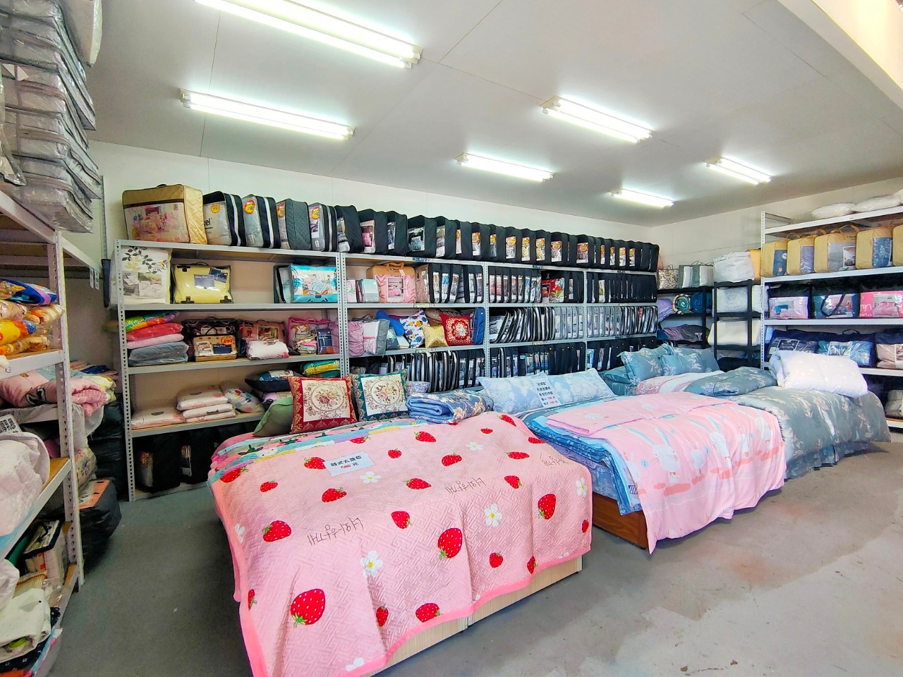 桃園觀音採購-JUNYA 淳彌精品寢具-工廠直營超破盤價，天絲鋪棉枕頭套一組兩件只要200元  （邀約） @嘿!部落!