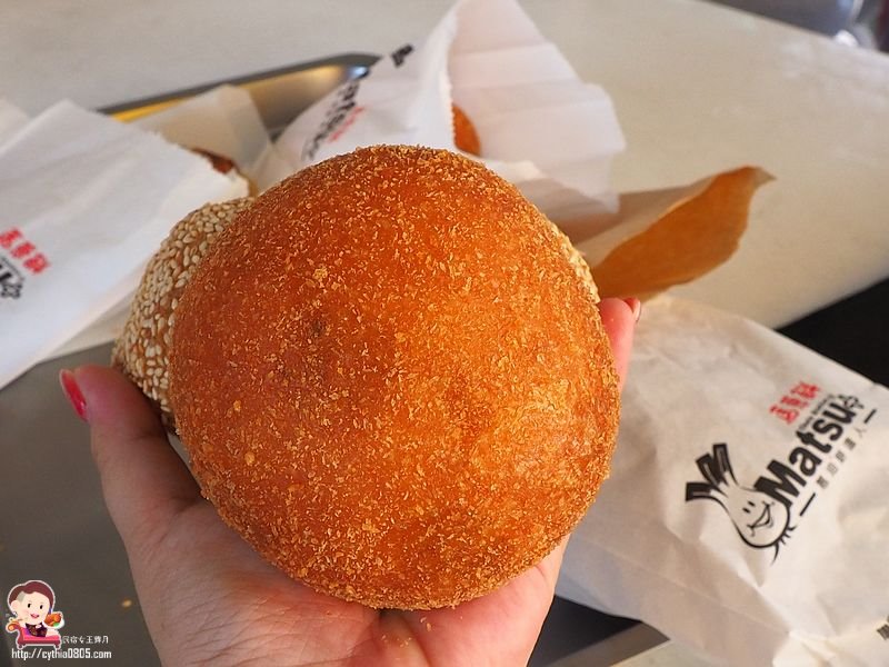 即時熱門文章：桃園中壢美食-馬蔥餅龍東店-忠貞市場對面的好吃下午茶，25元馬味包實在大顆的驚人