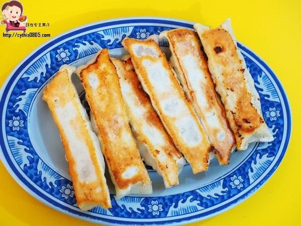 桃園中壢美食-佳佳香鍋貼-深藏小巷子內的老味道，中原大學生的小小幸福 @嘿!部落!