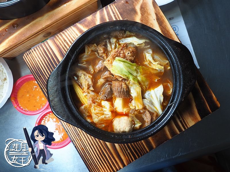 桃園區美食-大廟生炒羊肉-自私的單人牛肉火鍋跟羊肉爐,冬天獨自享受也不錯 (邀約) 桃園區美食-大廟生炒羊肉-自私的單人牛肉火鍋跟羊肉爐,冬天獨自享受也不錯 (邀約)