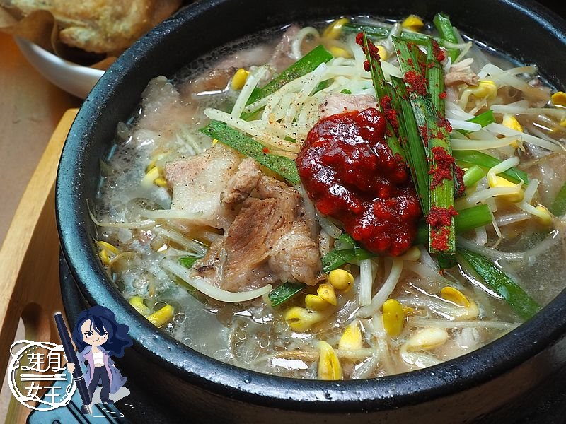 桃園中壢美食-Garden 313-來自釜山老奶奶的豬肉湯飯，青蔥炸雞配甜醬好吃耶  （邀約） @嘿!部落!