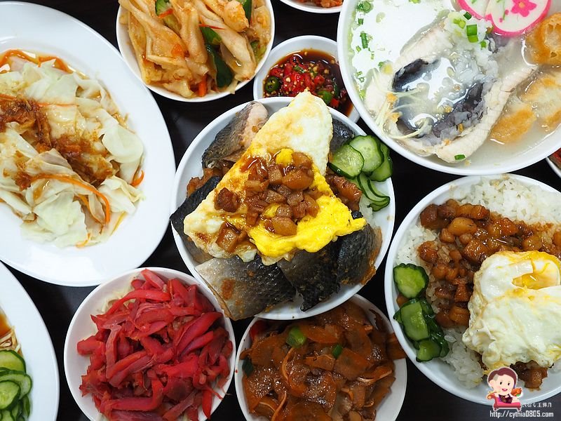 桃園平鎮美食-台南肉燥飯-霸氣虱目魚皮山蓋飯很驚人，在這裡找到我要的台南味  (邀約) @嘿!部落!