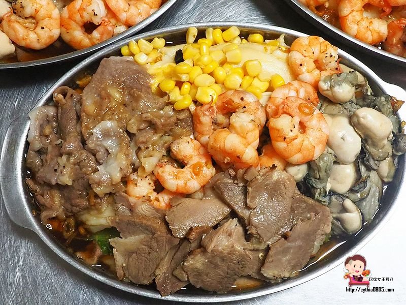 桃園南門市場美食-廣東腸粉-大四喜腸粉大份量超有感，加了鮮蚵更鮮美 @嘿!部落!