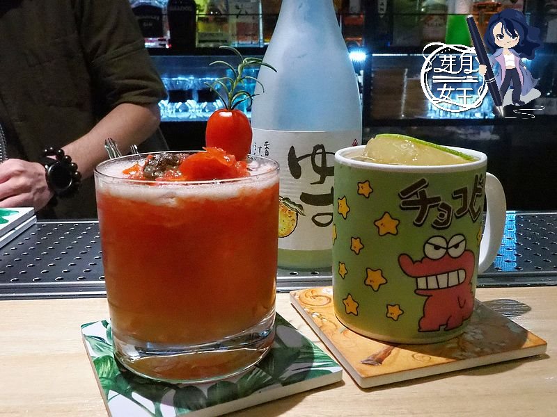 桃園中壢美食-柚子庵/Yuzuan-低調隱藏文青小酒吧，早上賣舒芙蕾晚上卻賣酒