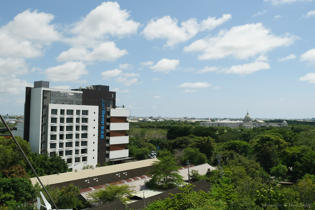 捷絲旅台南十鼓館泳池