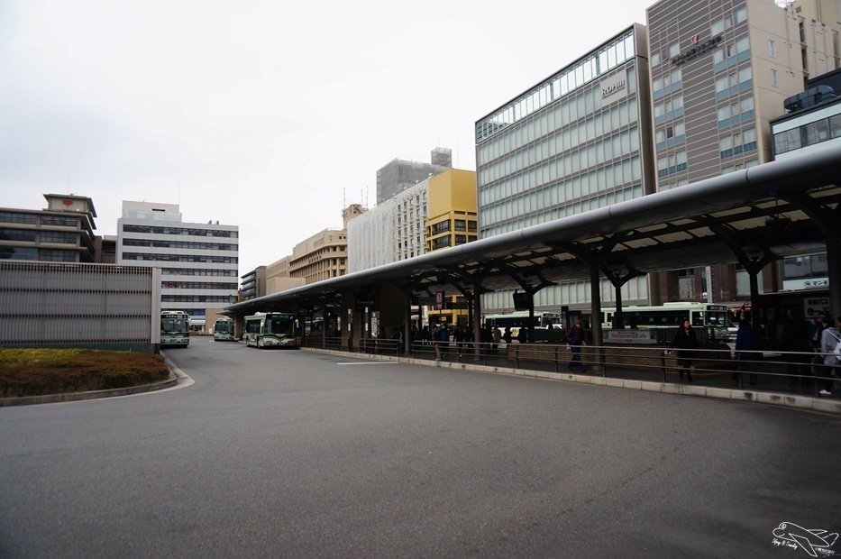 即時熱門文章：[日本。京都]嵐山日歸溫泉。風風の湯，坐擁嵐山美景溫泉區～搭公車泡個溫泉再走吧！