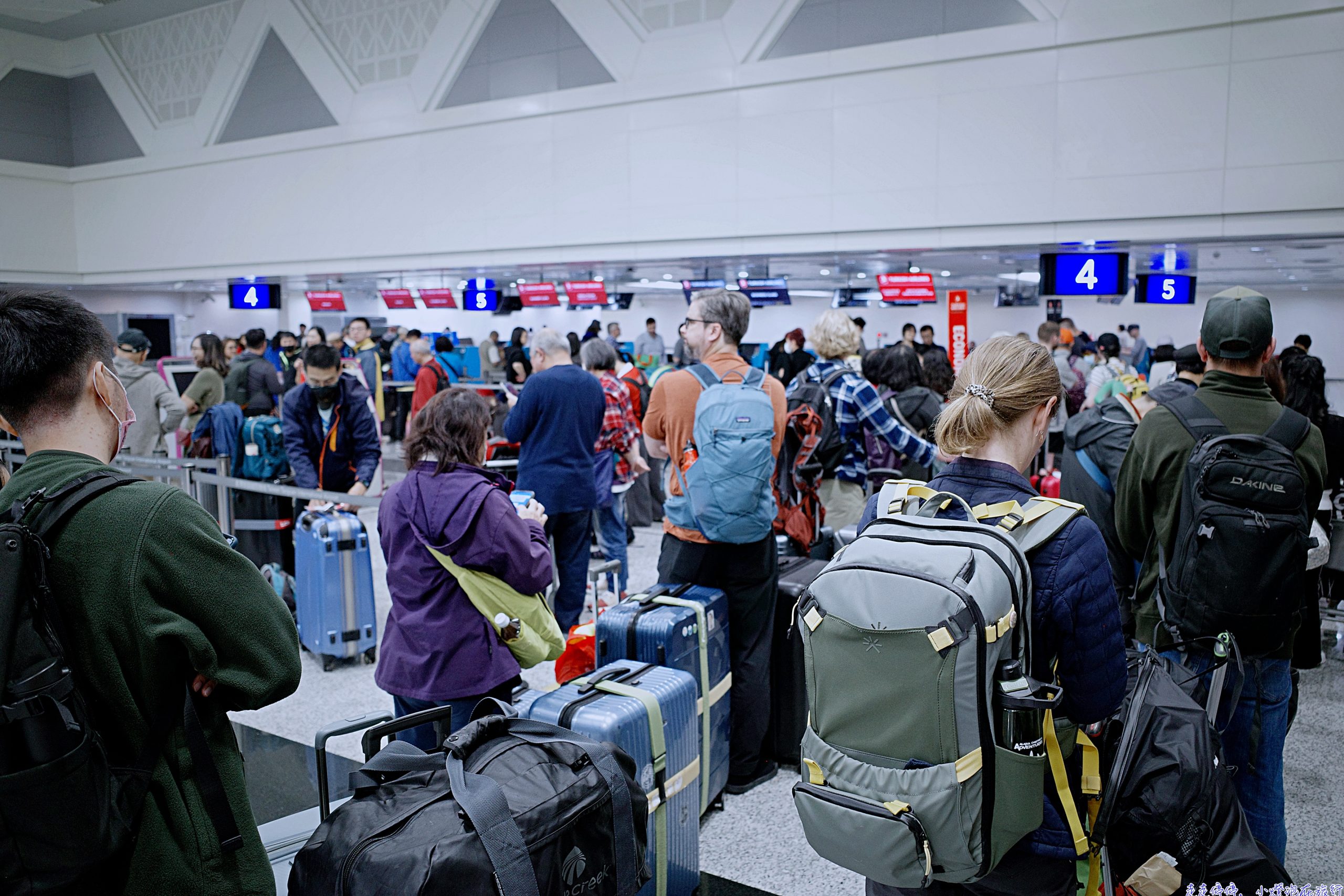 土耳其航空｜商務艙高空頂級烘培坊、平躺空間大、台北中轉伊斯坦堡、歐洲銜接航點多 @嘿!部落!