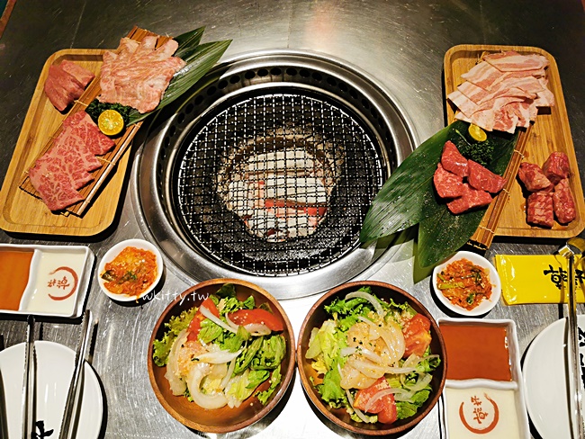 【台北燒肉】乾杯燒肉居酒屋,林口三井outlet美食,商業午餐好划算! @嘿!部落!