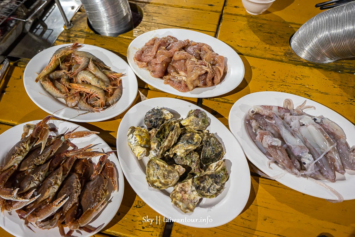 即時熱門文章：2021【大姊碳烤鮮蚵吃到飽】澎湖必吃燒烤小卷.螃蟹.現流魚隨便夾