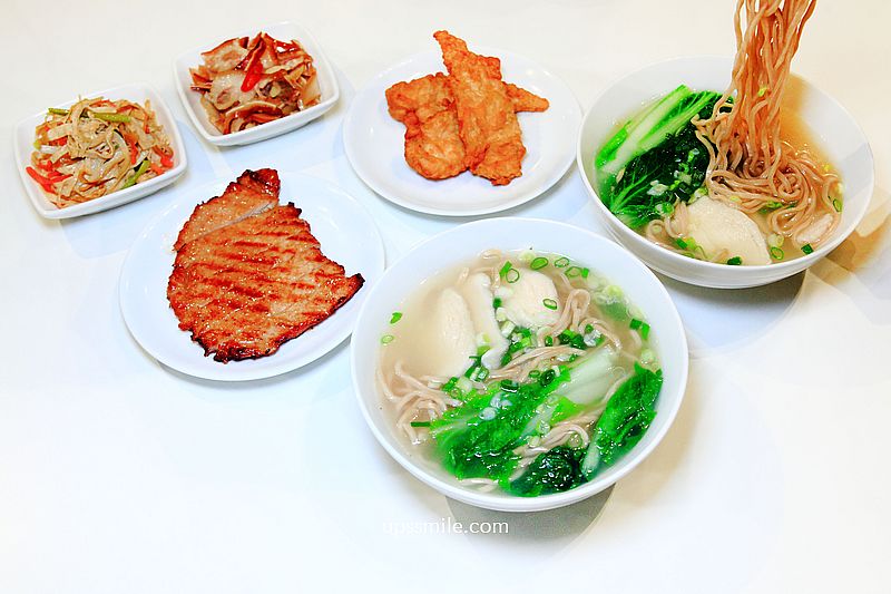 文湖21雞湯麵，內湖超文青風麵店，只賣一款麵打天下，神等級好吃蕎麥麵銷魂彈牙，清雞湯甘甜香濃好喝，必點豬排與手工小菜，內湖在地人知道的好味道 @嘿!部落!