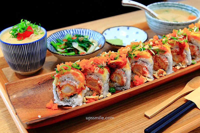 【南京復興站美食】NCIS Sushi 德相美式加州壽司，奧迪壽司、豐田壽司、BMW壽司，創意菜名顛覆想像，鮭魚、酪梨、美乃滋多重壽司組合，台北松山區美食，美式加州卷推薦，台北壽司推薦，忠孝復興站聚會餐廳，台北包場推薦 @嘿!部落!