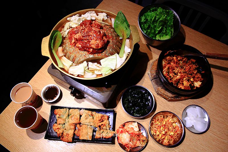 即時熱門文章：OKAY韓國烤肉，499元韓式銅板烤肉吃到飽，韓式烤豬五花、銅盤烤肉、春川辣雞隨你吃，捷運中山站韓式小菜吃到飽，台北吃到飽推薦，平價韓式烤肉吃到飽台北
