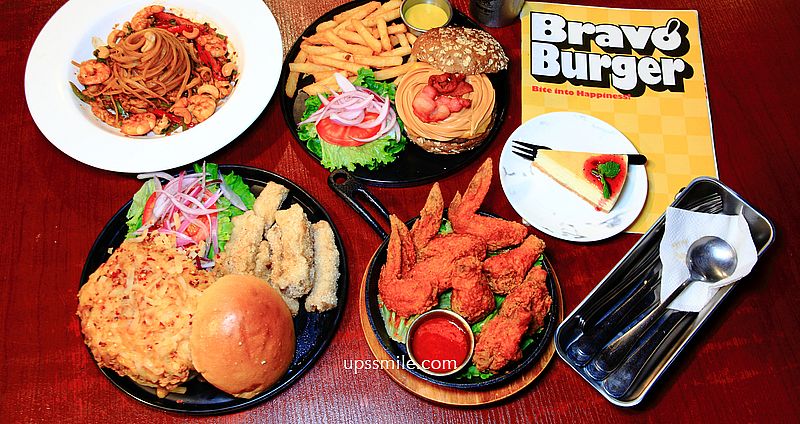 【林口美食推薦】Bravo Burger發福廚房林口店，神等級好吃美式花生醬漢堡始祖，林口漢堡推薦，漢堡可客製化，奶昔超好喝，林口必吃美式餐廳，林口球賽歡慶餐廳推薦 @嘿!部落!