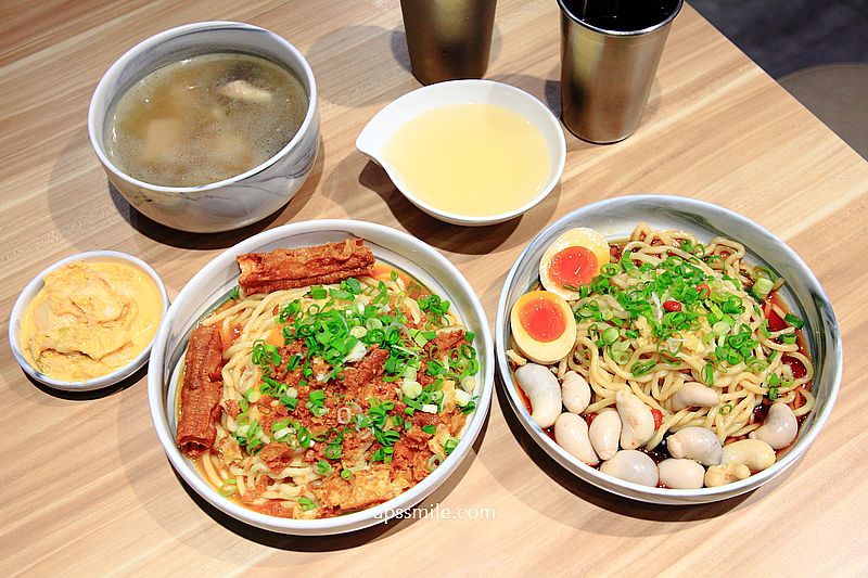 即時熱門文章：【板橋美食】肚肚餐室，捷運江子翠麵店，韓式風格網美麵店，神等級好吃創意拌麵料理，附湯無限供應，自助飲料喝到飽，板橋麵店，新北美食乾麵推薦