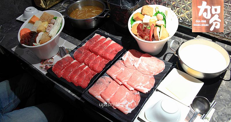 【永和火鍋】加分100%浜中特選昆布鍋物永和樂華店，台北好吃牛奶火鍋進駐永和，台北牛奶鍋必吃，樂華夜市美食