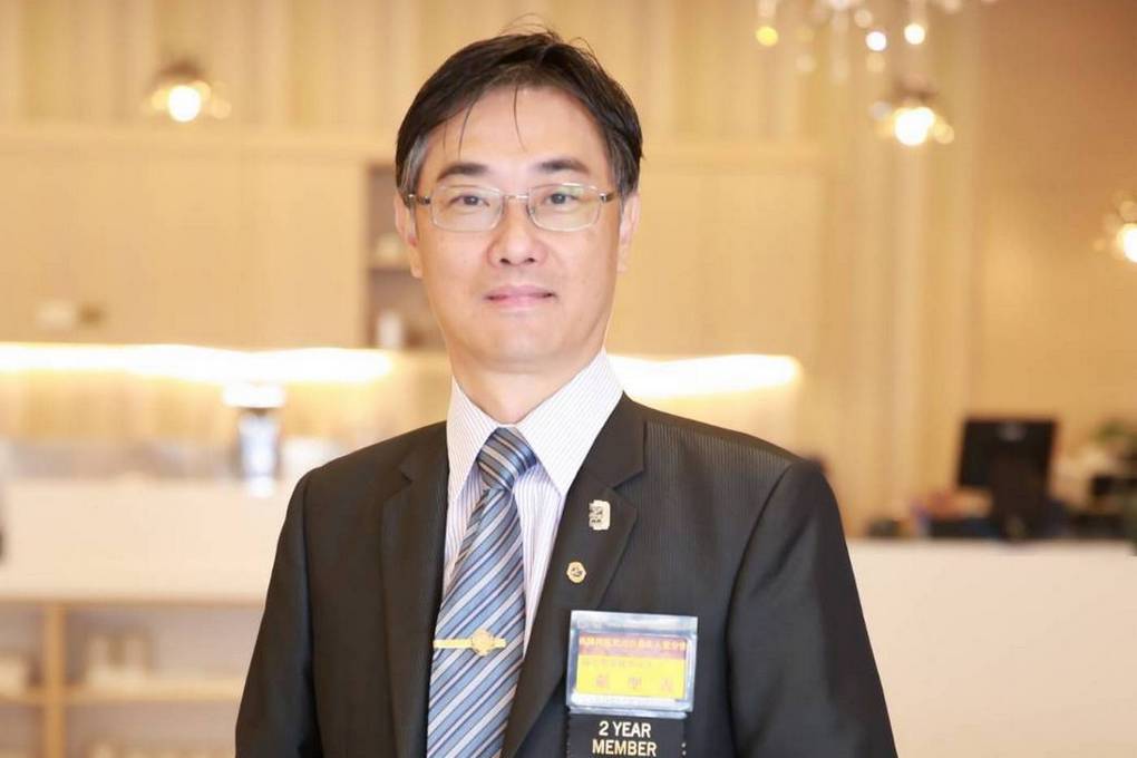 【誰教會我的一件事】從事蜘蛛人工作，教會我的一件事 ft. 外牆清洗翻修工程人員 Holiday @嘿!部落!