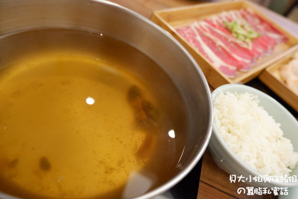 即時熱門文章：【台北 忠孝敦化站】母湯火鍋專門店 東區火鍋推薦 / 東區涮涮鍋推薦