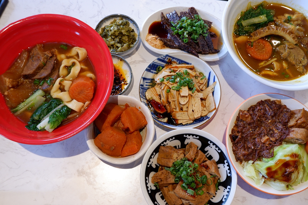 即時熱門文章：2082【三重 牛肉麵】二木牛肉麵 自強店