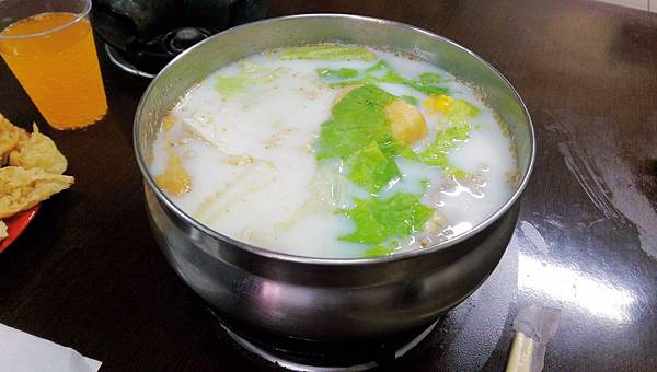 [新竹湖口美食]湖口香媽臭臭鍋。經濟實惠的平價小火鍋，一個人吃飯的好選擇！ @嘿!部落!