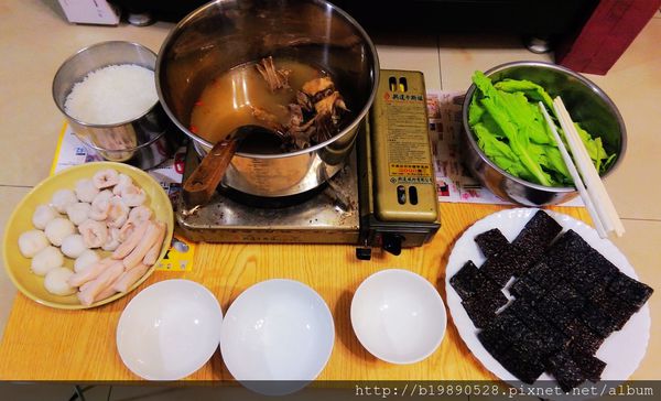 [食譜]冬季火鍋|全聯薑母鴨在家自己煮，到底好吃不好吃? @嘿!部落!