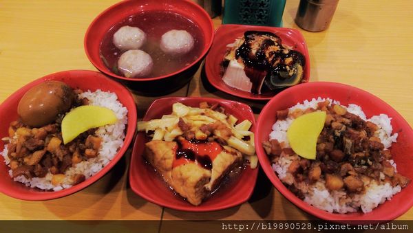 即時熱門文章：[新竹竹北美食]竹北阿富滷肉飯~