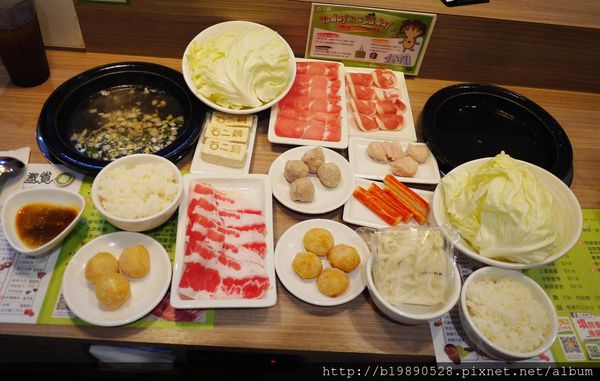 【美食】台中 石二鍋 @大里大買家店/近中興大學/單點也能這樣點 @嘿!部落!