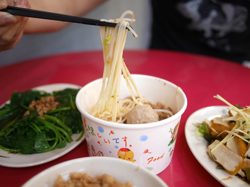 即時熱門文章：【新竹美食】竹山意麵(新竹金山101店)，意麵必加招牌死神辣椒! 金山街內平價午餐、晚餐。