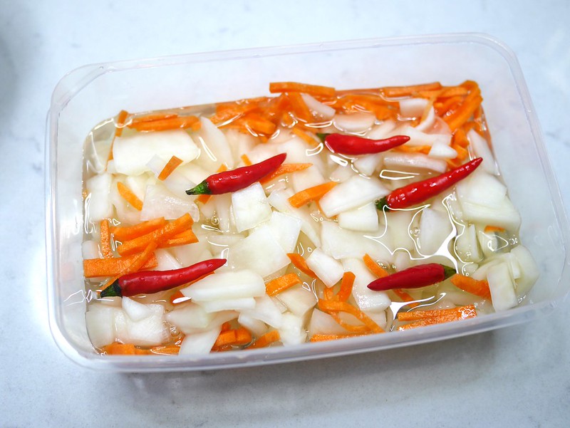 【食譜】冰箱常備菜&mdash;台式泡菜醃蘿蔔(醋酸甜蘿蔔作法)，酸甜鮮脆白蘿蔔超好下飯，冬天必吃蘿蔔料理。(白蘿蔔、紅蘿蔔料理、DIY輕食料理、手作家庭料理、蘿蔔料理做法) @嘿!部落!