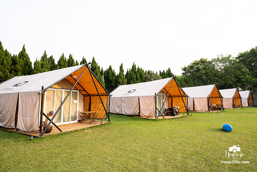 【露營】埔心牧場Glamping豪華露營，一泊二食體驗大自然，雙人床、獨立衛浴、冷氣、暖氣全都有 @嘿!部落!