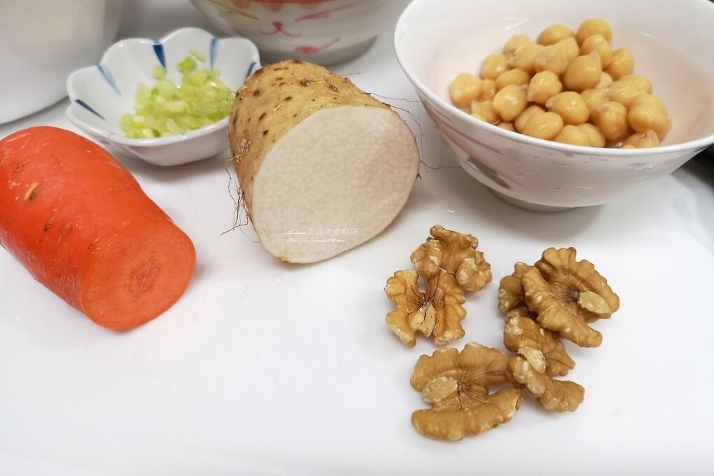 陪媽媽吃素-胭脂米雪蓮子炊飯 @嘿!部落!