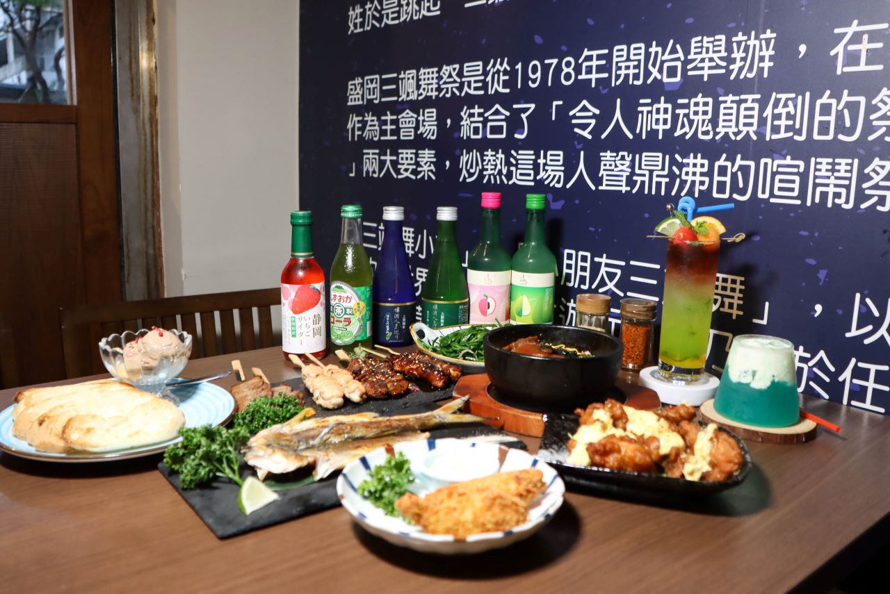 即時熱門文章：(板橋美食)板橋居酒屋-三颯舞和洋酒食(居酒屋)，除了美味的日式串燒之外還有特別的異國料理，更是家寵物友善餐廳，店內提供包廂訂位鄰近板橋車站~