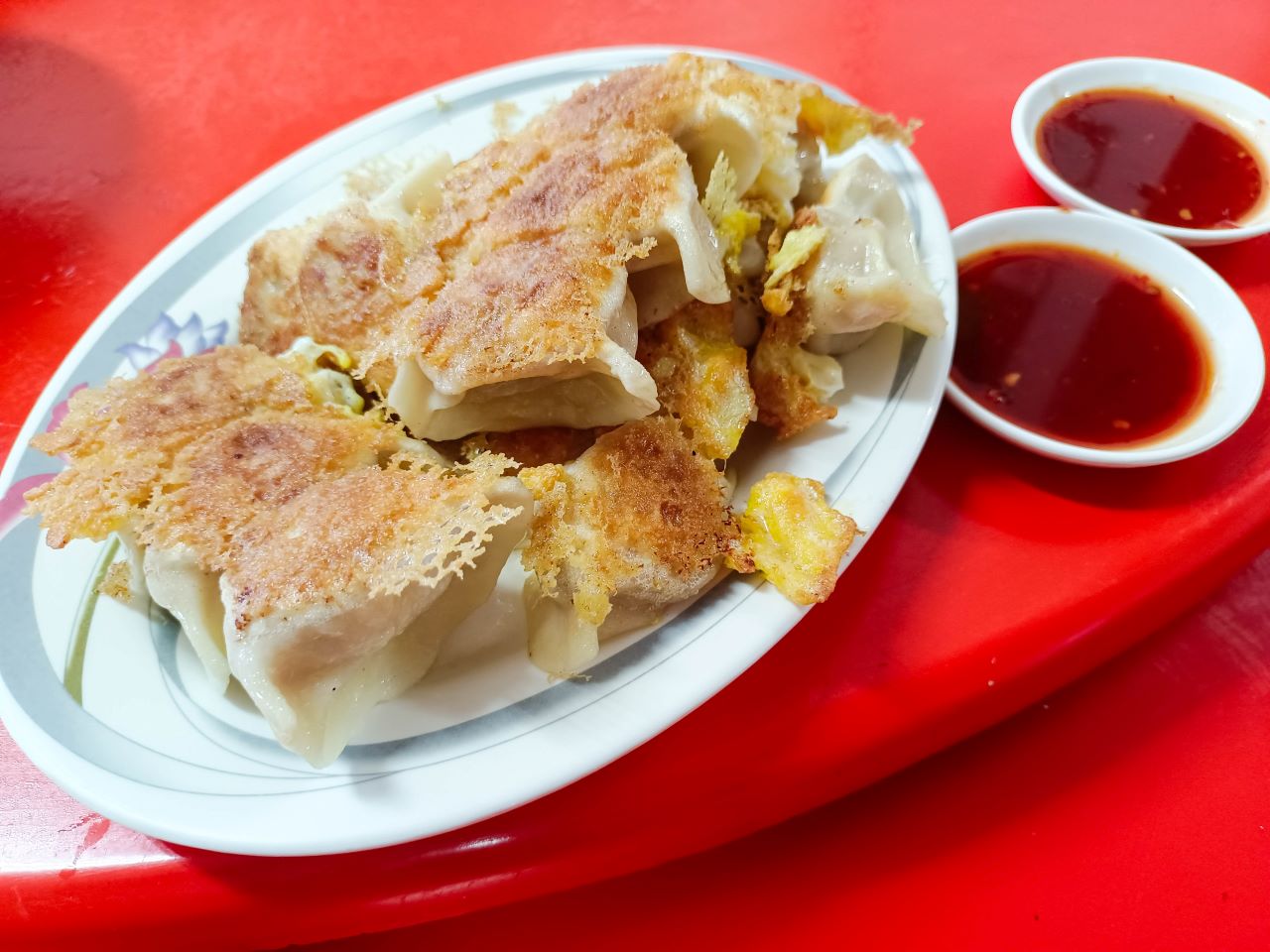 即時熱門文章：(金門美食推薦)佑昇生億飲食店-隱身於民宅內的美味，加了蛋的鍋貼必吃，可惜胃袋容量不足，不然我們真的想多點幾樣~(內含菜單)
