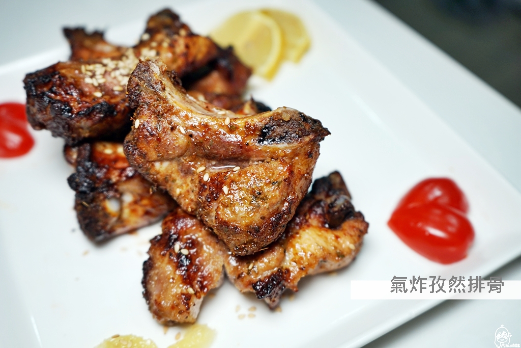 『懶人。料理』 氣炸孜然排骨｜芷要上菜 氣炸鍋出好料  偶而想吃重口味 來點孜然味的排骨也很可以！ @嘿!部落!