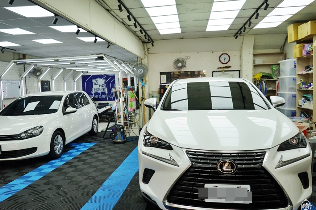 『台中。東區』 匠心汽機車美妍中心‧台中東區振興店｜為你的愛車客製化的極致護理服務，就連細節都完美的極潤光感，極度增豔，加強防護。 @嘿!部落!