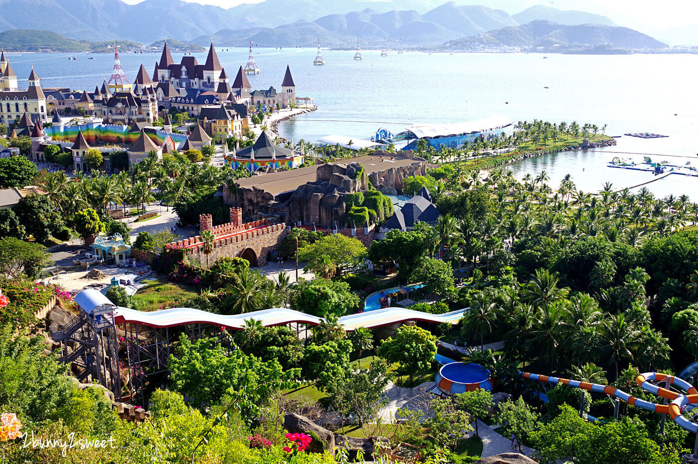 芽莊景點》芽莊珍珠島樂園 Vinpearl Land Nha Trang～陸上樂園、水上樂園，還有海底隧道水族館和動物園～親子必遊「越南迪士尼」真的好好拍也好好玩 @嘿!部落!