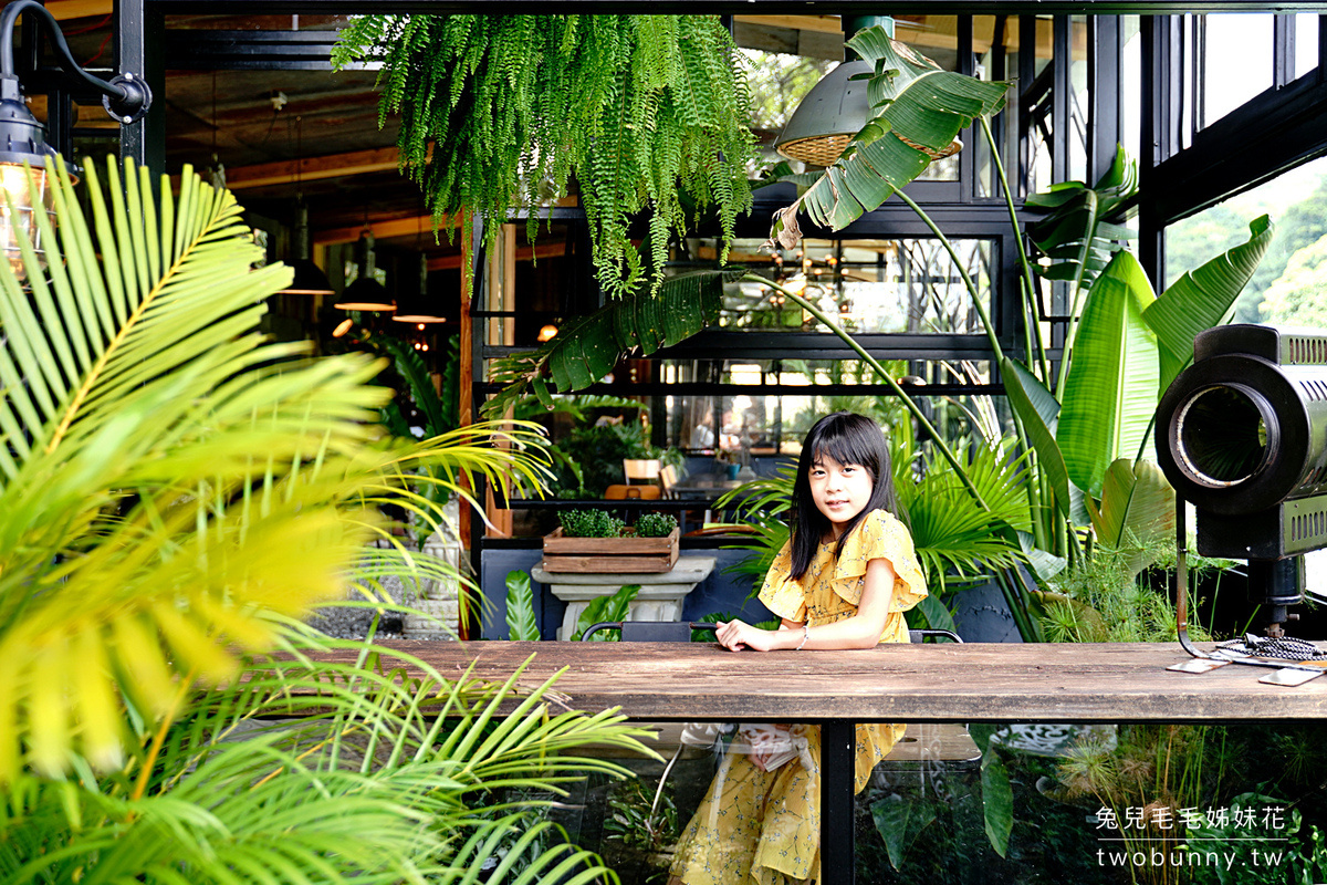 台北景點【野人花園】陽明山全新森林系咖啡輕食植物店，不限時享受超美綠植庭園和山景 @嘿!部落!