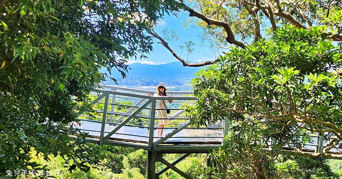 五股景點》觀音山林梢步道～絕美景觀台北天空步道，800公尺輕鬆好走有遮蔭又好停車 @嘿!部落!