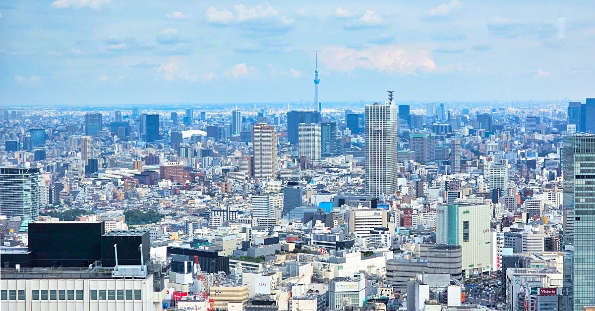 東京景點【東京都廳展望台】南展望室～地鐵站直達，45 樓免費夜景也厲害