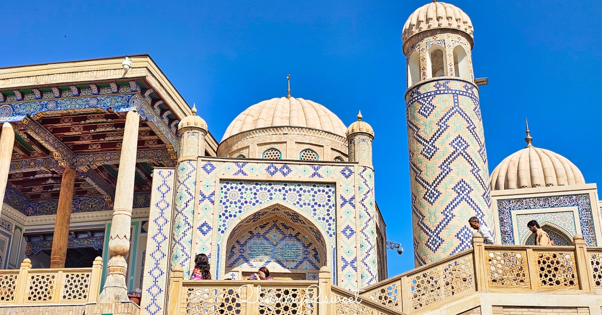 【哈茲拉希茲爾清真寺 Hazrat Khizr Mosque】撒馬爾罕拍比比哈藍清真寺最佳視角，首任總統陵寢也在這 @嘿!部落!