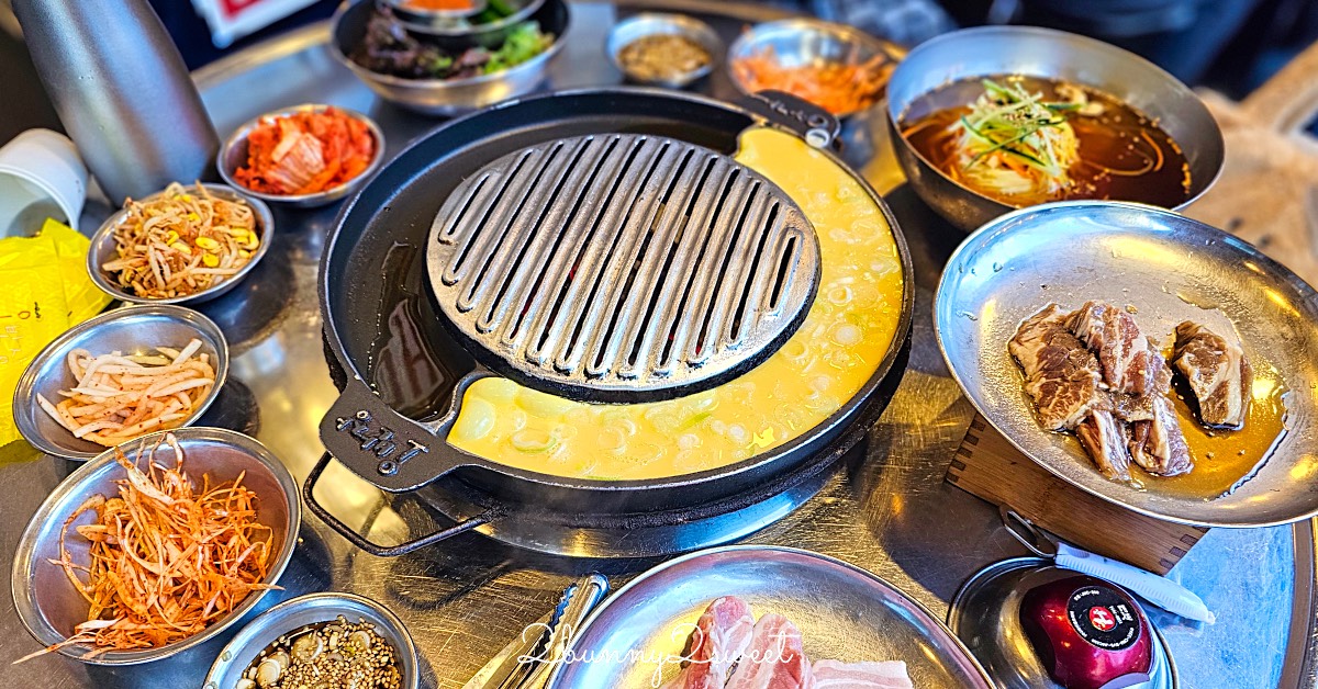 釜山海雲台美食》伍班長烤肉，50年老字號炭火五花肉名店，附中文菜單與爐邊烤蒸蛋 @嘿!部落!