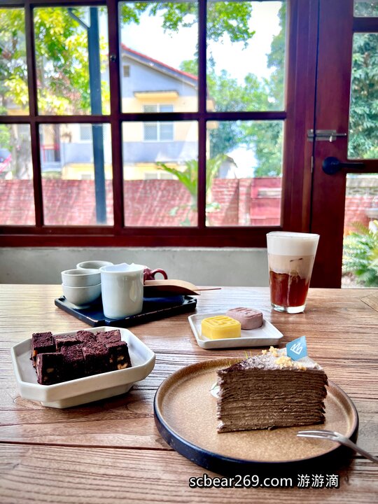 【南投】「丘山茶Hilltea．來中興新村呷茶，省府眷舍改建老宅茶屋咖啡館，還可體驗親手泡茶樂趣（中式茶點/鹹蛋糕/千層蛋糕/手作甜點）」 @嘿!部落!