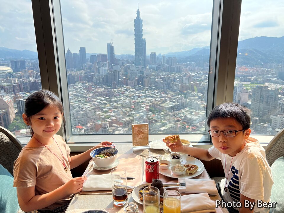 【台北】「遠東香格里拉36F豪華閣，與Taipei 101面對面，享用個人主餐 中西式吃到飽自助早餐」 @嘿!部落!