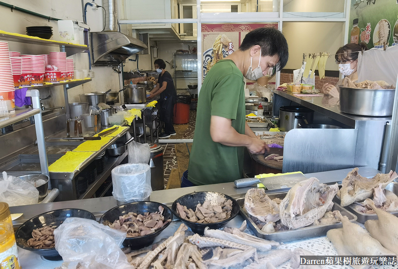 即時熱門文章：八德美食|國鼎鵝肉飯玉里麵/八德便當推薦/外帶(菜單價格)